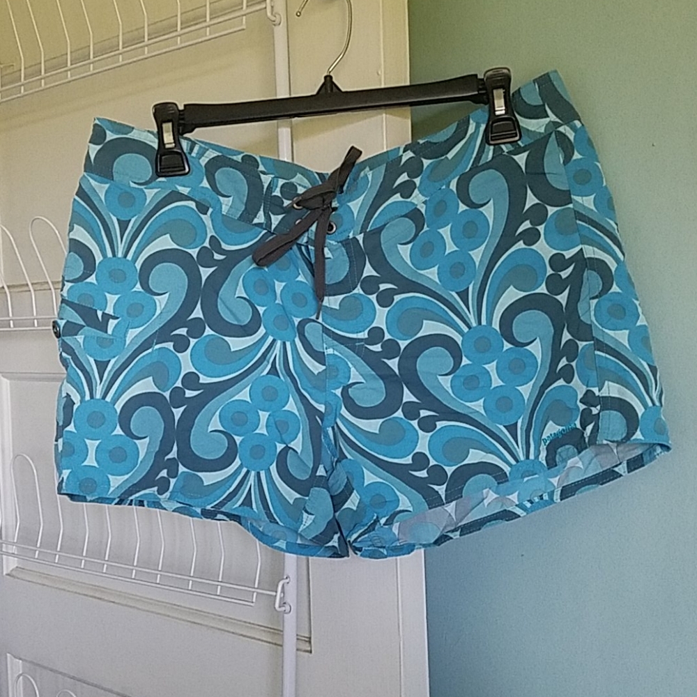 Patagonia Shorts Wavefarer Active Swim Beach